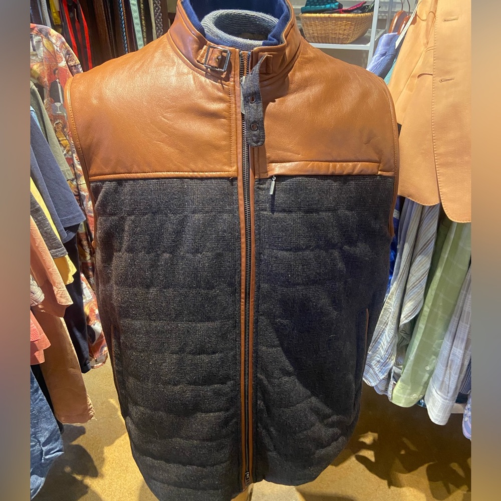 Robert Graham Vest-New With Tags